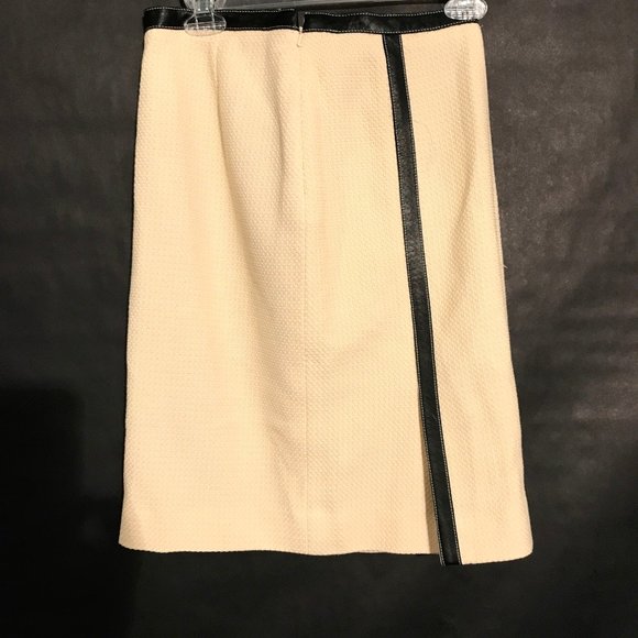 Etcetera Dresses & Skirts - Etcetera Pencil Skirt Size 0 Couture Camel Anthro
